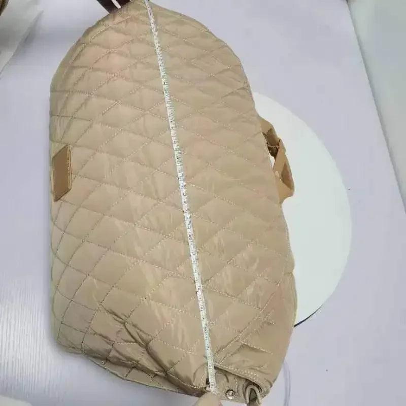 Portable Luxury Pet Carrier Handbag-Washable Dog & Cat Travel Bed Small Pets Puppy Safety Car Seat Booster Tote Pet Accessories Daily-Ease